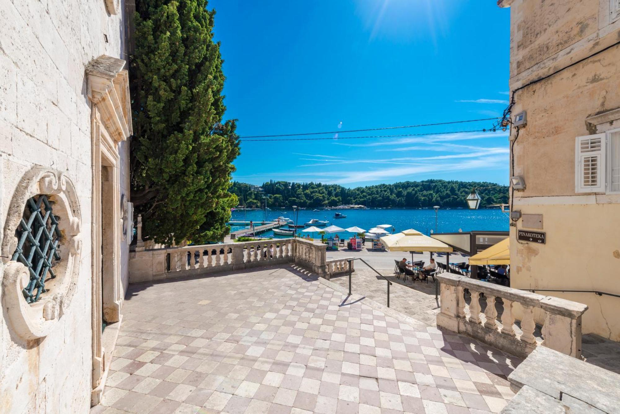 La Porta 2, Seaview Apartment In The Center ツァヴタット エクステリア 写真