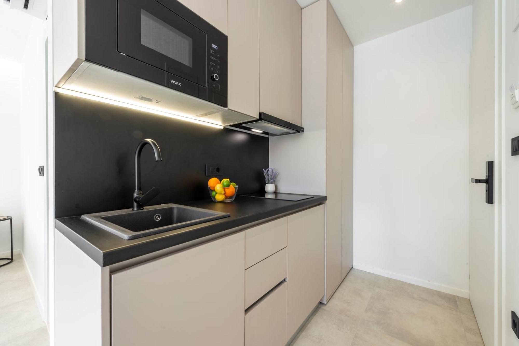 La Porta 2, Seaview Apartment In The Center ツァヴタット エクステリア 写真